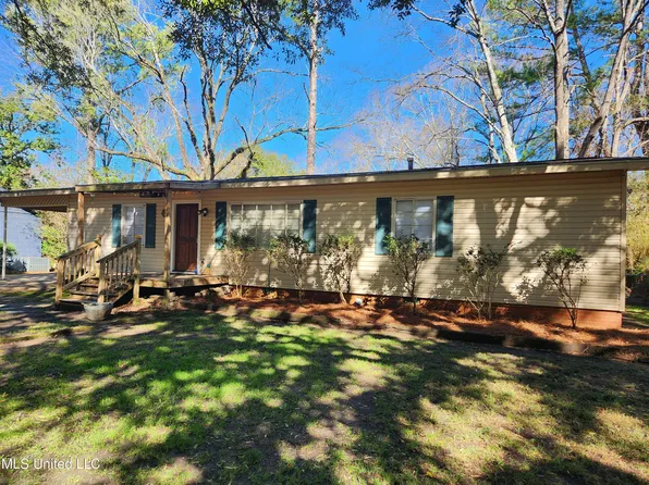1424 Wilhurst St, Jackson, MS 39211