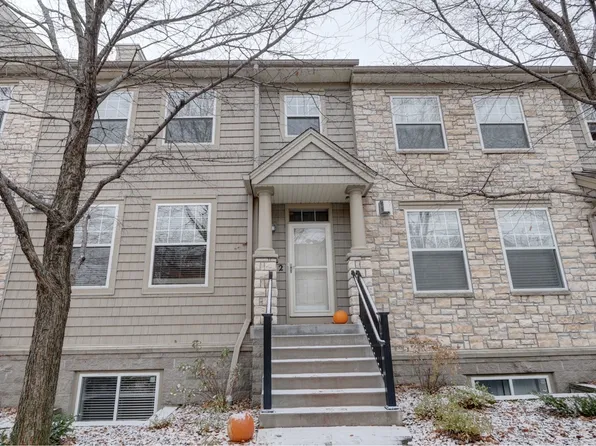 11272 Preswick Blvd, Eden Prairie, MN