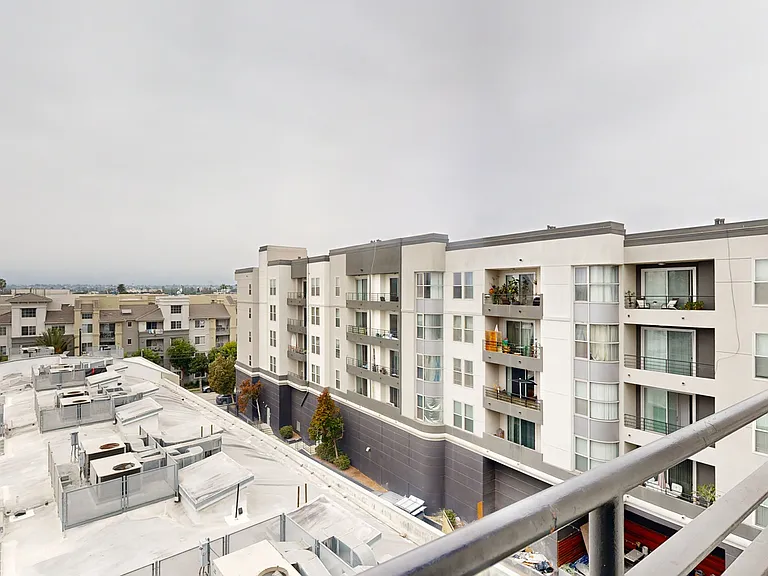The Westerly on Lincoln — Photo 101