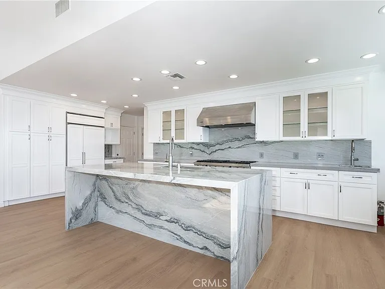 16973 Strawberry Dr — Photo 10