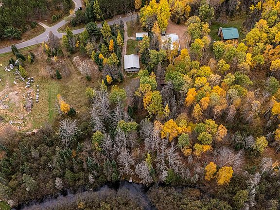 3rd image of 8076 Huff Ln