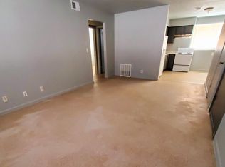 5122 NW Radial Hwy #512022, Omaha, NE 68104