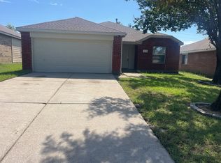 1014 Hampton Dr, Forney, TX 75126