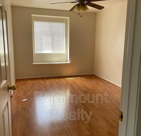 4312 Heritage Pl — Photo 4