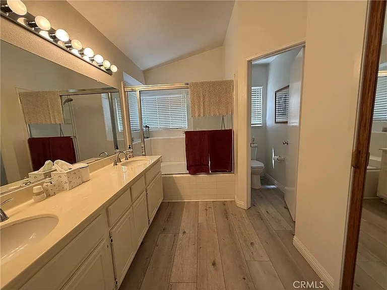 16236 Peppertree Ln — Photo 15