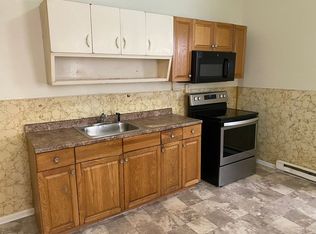 314 W King St APT 1, Lancaster, PA 17603