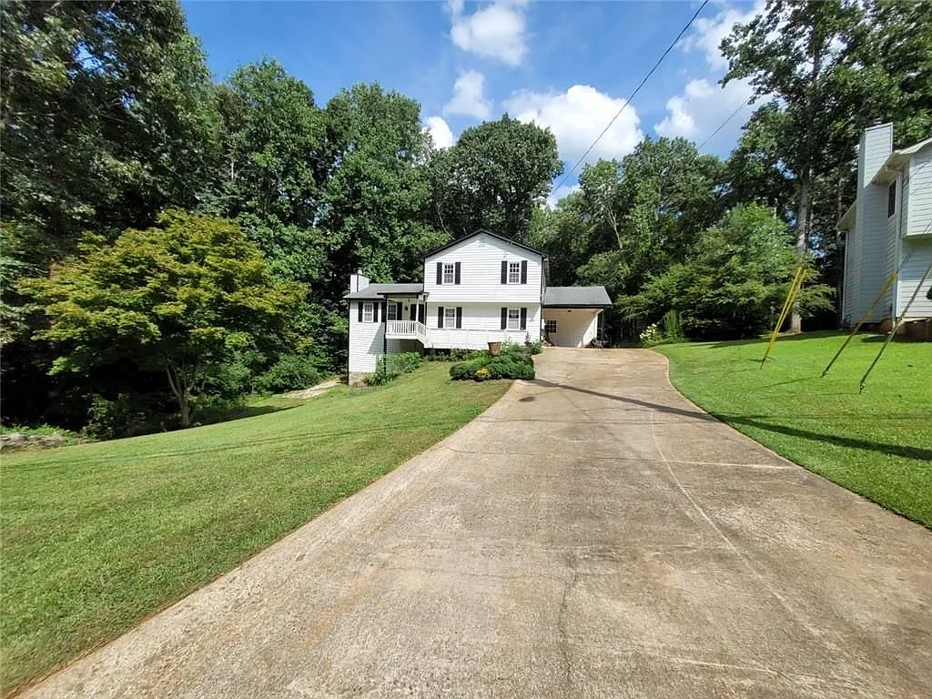 334 Russell Ridge Dr photo 1