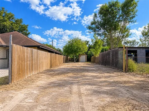 717 E Duranta Ave, Alamo, TX 78516