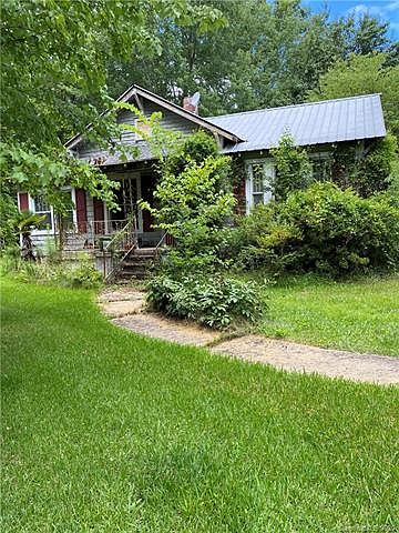 2nd image of 3410 Statesville Blvd