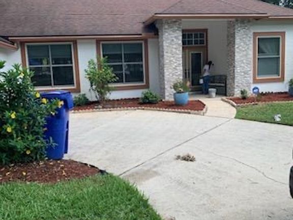 3rd image of 345 Lolly Ln