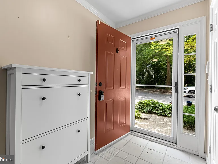 310 Pintail Ln — Photo 3