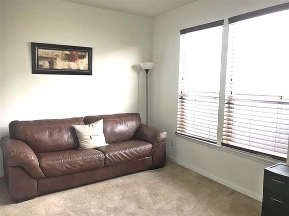 5th image of 7818 Connemara Dr