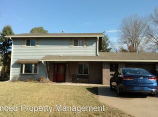3504 Chippewa Cir, Manhattan, KS 66503