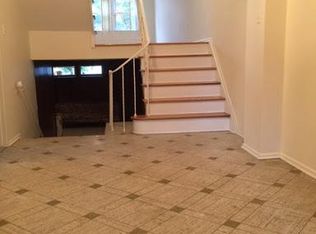 22151 59th Ave #1, Oakland Gardens, NY 11364