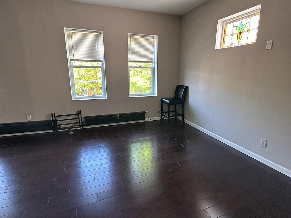 2nd image of 8272 88th Ln #2