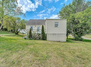 1404 10th St NE, Roanoke, VA 24012