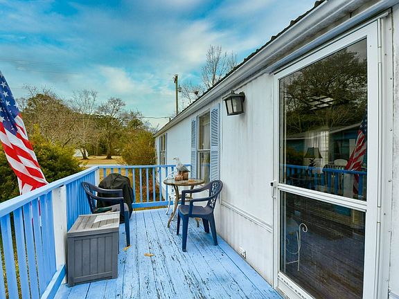 4th image of 19 Crooked Island Circle