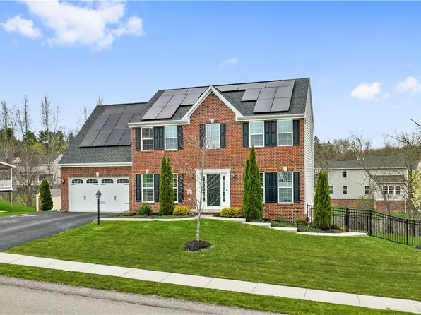 311 Park Edge Dr, Clinton, PA 15026