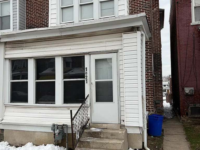 1021 Kerlin St — Photo 2