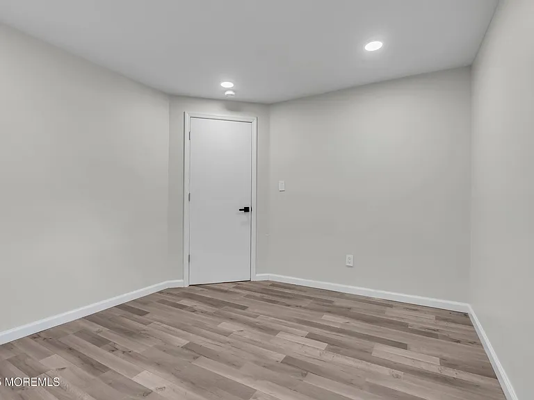 1001 Norwood Ave #7 — Photo 23