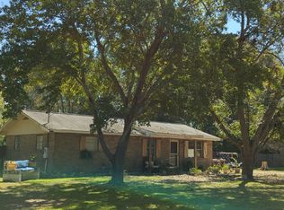 104 Arvie Dr, Dothan, AL 36301