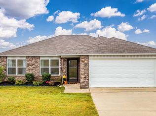 32 Summer Wind Rd, Conway, AR 72032