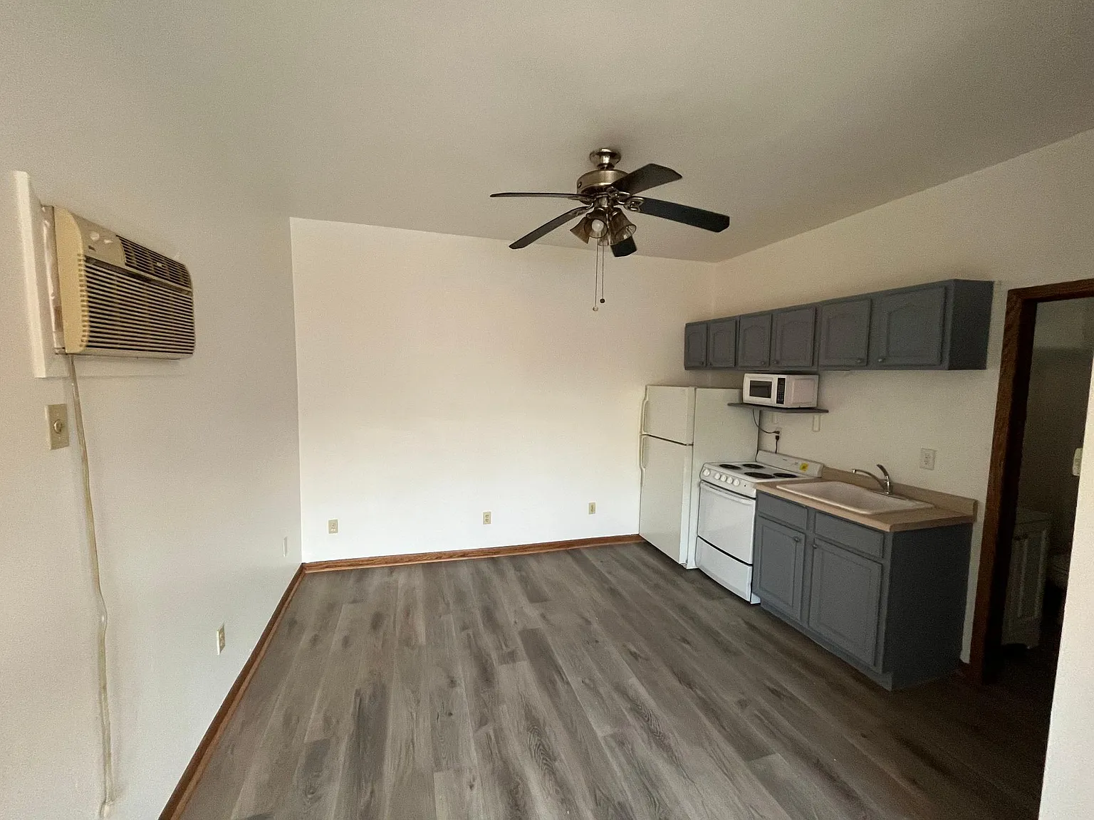 5813 W National Ave — Photo 4