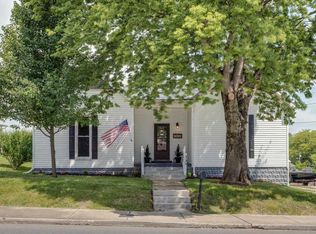 305 S Main St, Mount Pleasant, TN 38474