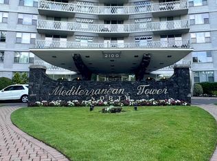 2100 Linwood Ave APT 12E, Fort Lee, NJ 07024