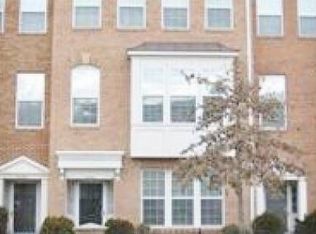 2342 Huntington Station Ct, Alexandria, VA 22303