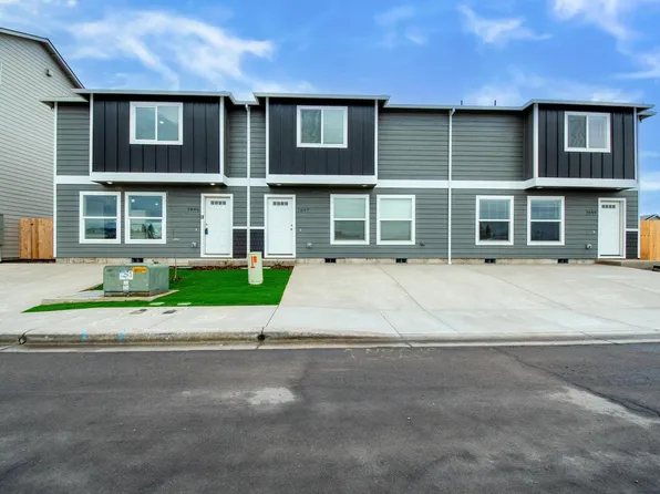 7895 28th St, White City, OR 97503