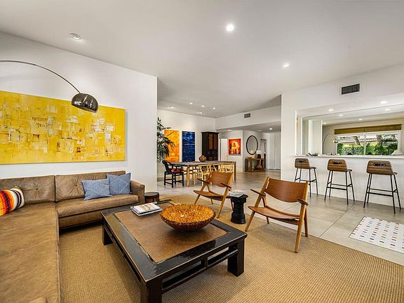 3rd image of 1 Seton Ct