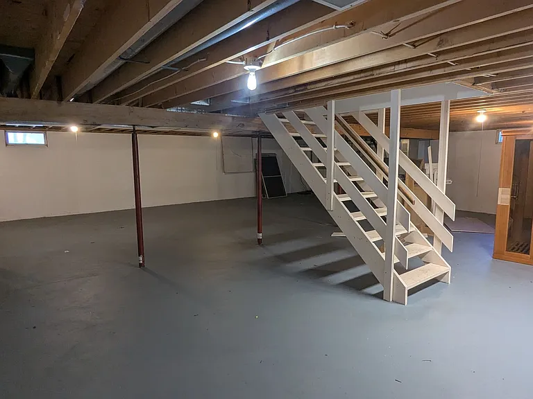 2025 Longfellow St NE — Photo 61