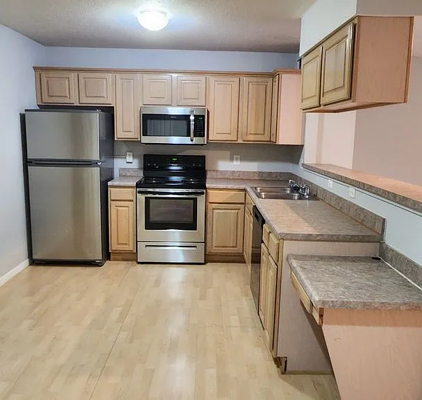 1321 NE 39th St #A — Photo 35