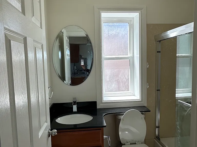 508 Sweeny St — Photo 3