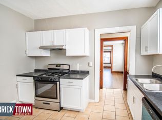 526 Park Ave #530, Omaha, NE 68105