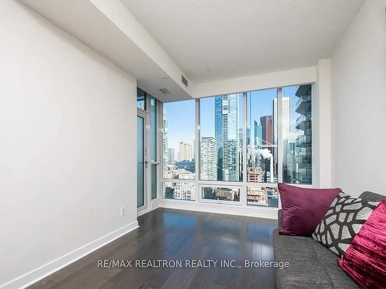 295 Adelaide St W #2405 — Photo 11