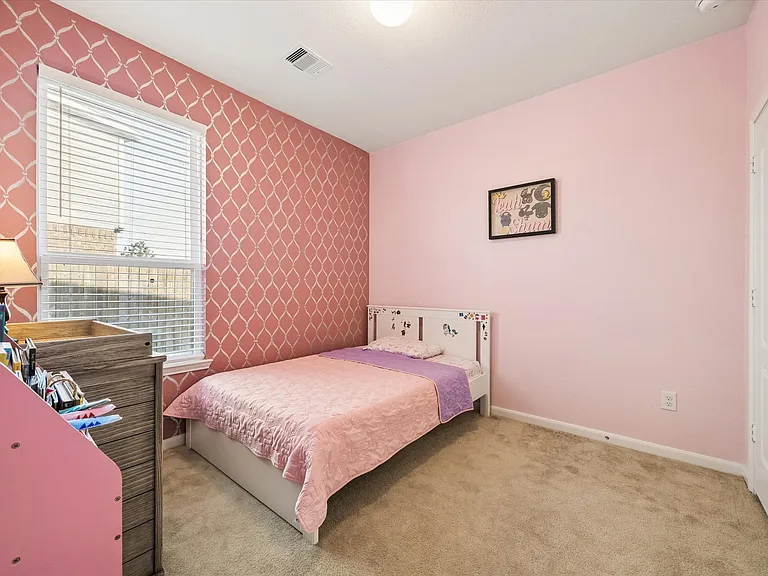 22207 Davenport Downs Ln — Photo 11