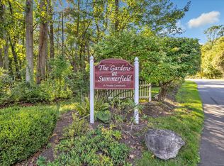 244 Summerfield Gdns #244, Shelton, CT 06484