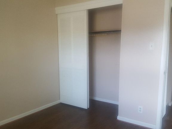 2nd image of 305 Green Briar St APT 5