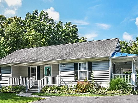 3rd image of 34 Swan Dr
