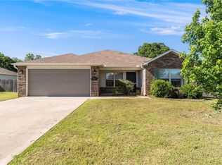 3683 Alliance Dr, Bethel Heights, AR 72764