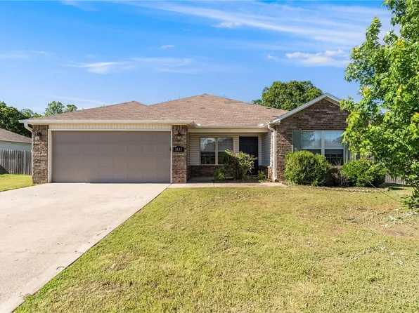 3683 Alliance Dr, Bethel Heights, AR 72764