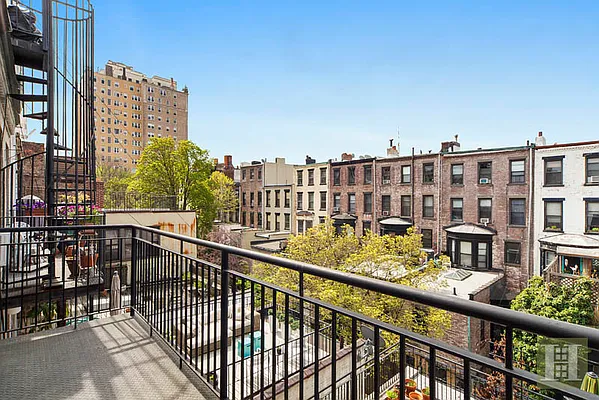 Rented by Halstead Real Estate | media 37