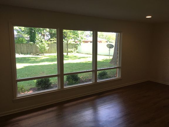 View of Yard From Familyroom