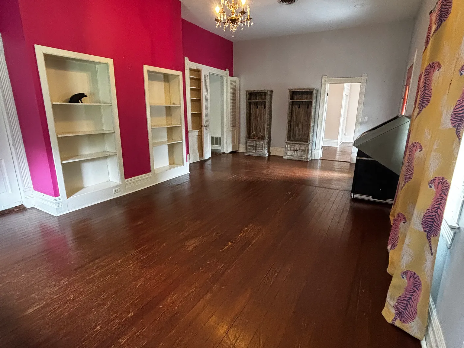 4 bed, 2493 sqft, $2,500 — Photo 4
