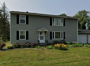 5696 Caughdenoy Rd #1, Clay, NY 13041