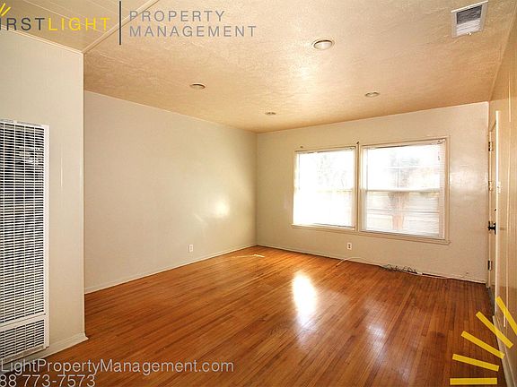 3rd image of 9028 Reading Ave
