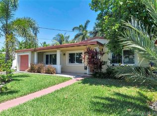 1163 Hayes St, Hollywood, FL 33019