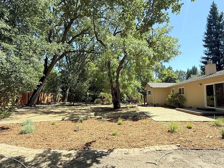 2690 Danville Blvd — Photo 34